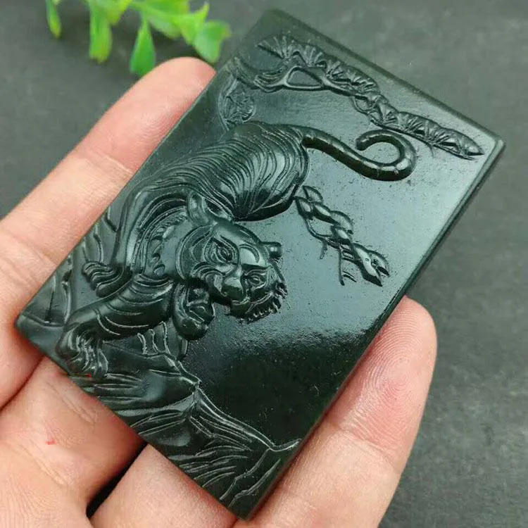 xinjiang hetian jade pendant tiger head for security and peace free shipping | Украшения и аксессуары