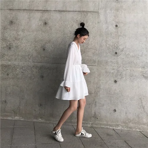 white short Весеннее и летнее винтажное платье, Корейская версия, рукав в форме листа лотоса, v-образный вырез, длинный рукав, свободное богемное длинное платье миди - Цвет: white short