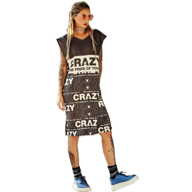 Женское платье без рукавов just.be.never черно белое с принтом в стиле хип хоп и