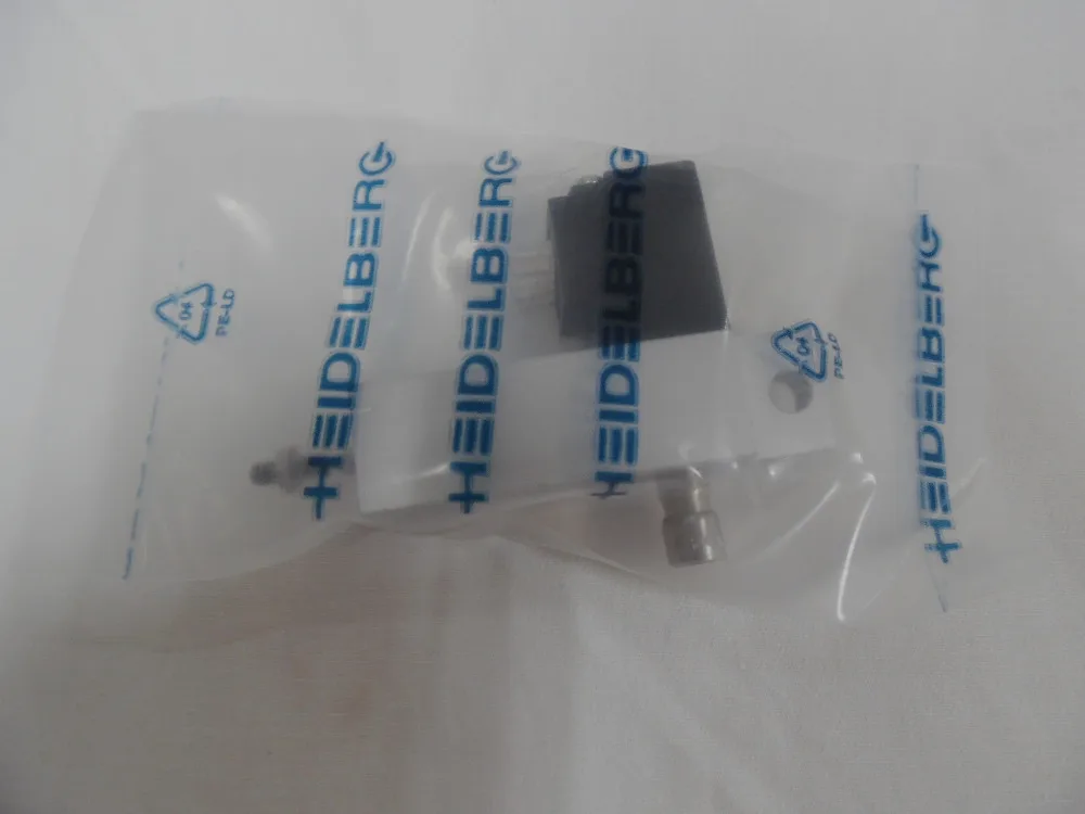 Электромагнитный клапан FESTO ESM 10 4 P SA 61.184.1131 для офсетного печатного пресса Heidelberg