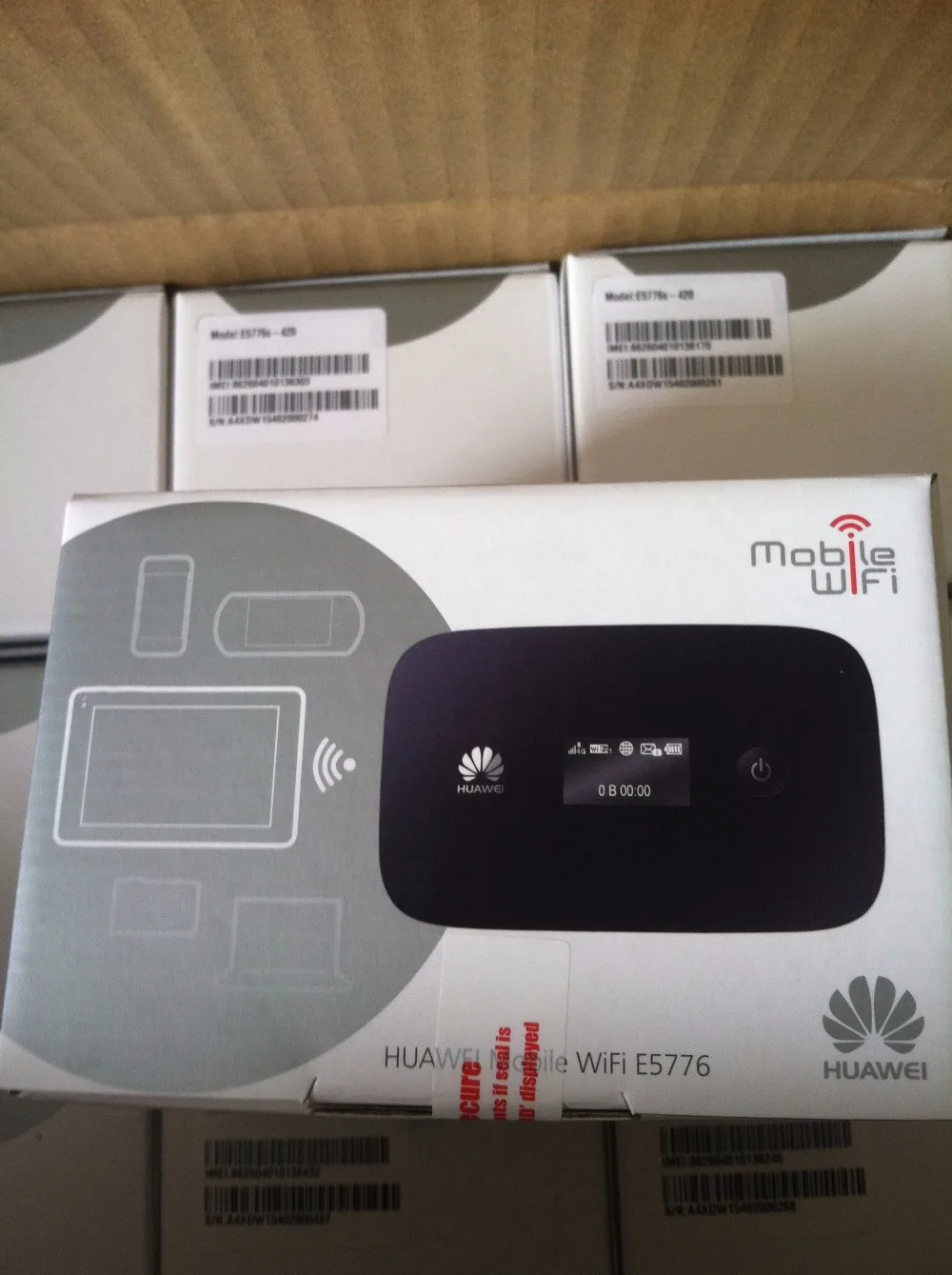 Huawei E5776s 420 FDD B3/B7 1800/2600 МГц который не привязан к оператору сотовой связи B42/43 3500