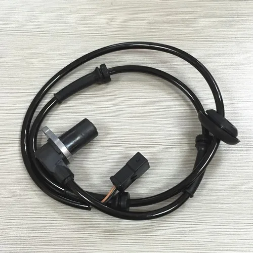 Запасные части OE No 8D0927807F для AUDI A4 A6 avant ABS Датчик скорости колеса OEM NO 8D0 927 807 F |