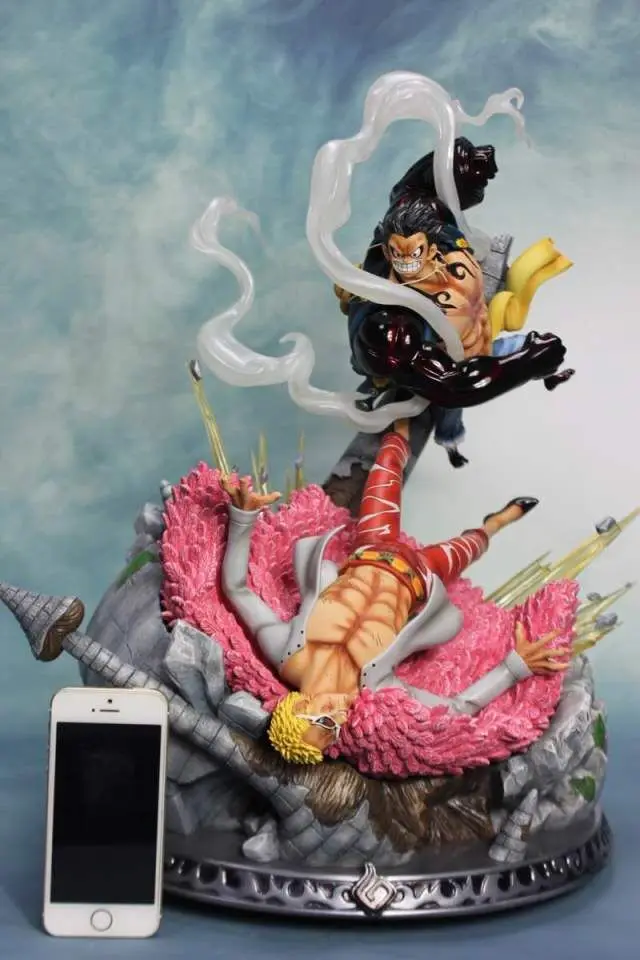 В наличии Поклонники модели Luffy vs Doflamingo GK из смолы 48 см сделано для коллекции