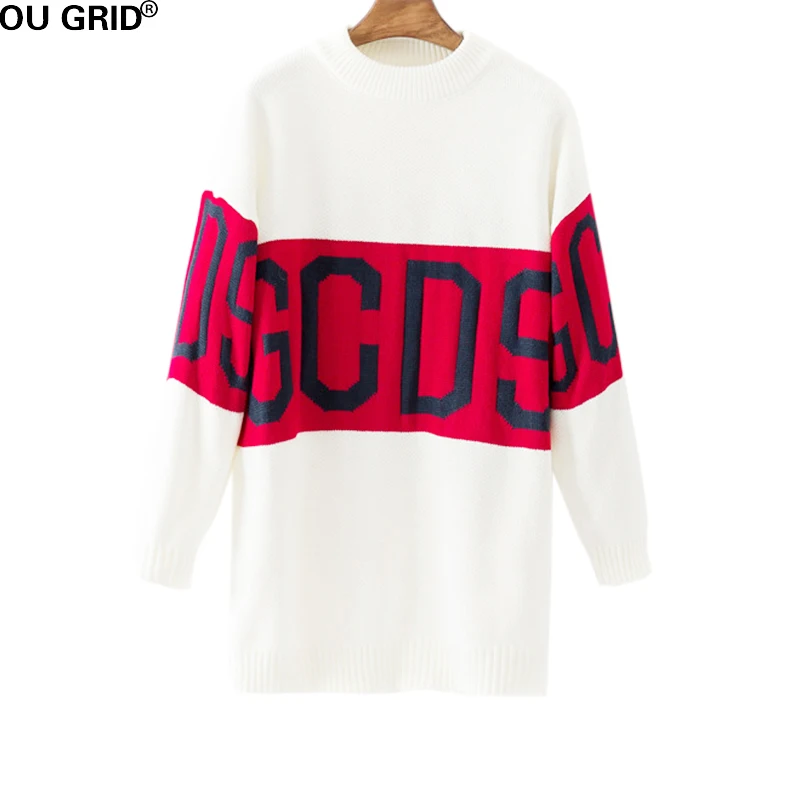 Женское вязаное платье свитер теплое свободное милое в полоску с надписью зима