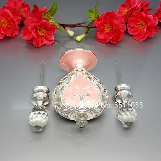 Стеклянный металлический флакон с гравировкой в форме сердца 12 мл | Красота и