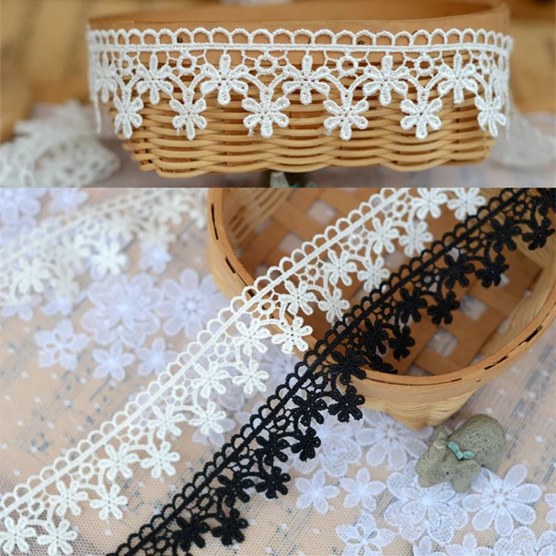 2yard/lot Ширина 3.4 см Embroideried маленький цветок Кружево ленты черного и белого DIY