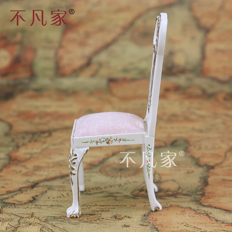 Масштабе 1:12 dollshouse миниатюры мебель белый Ручная роспись Пейзаж картины Стул |