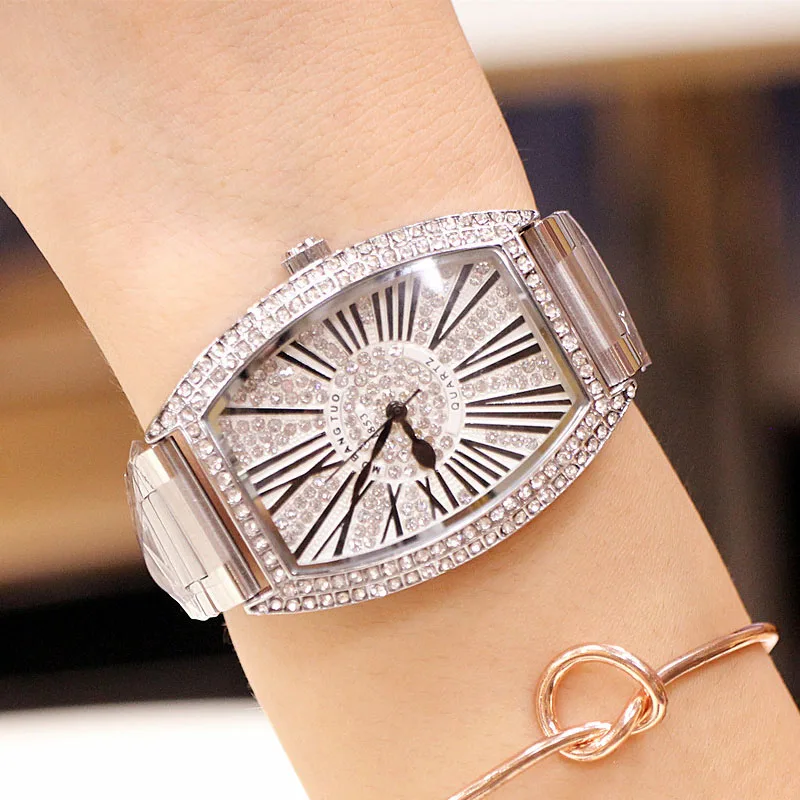 Часы женские Кварцевые водонепроницаемые из нержавеющей стали с браслетом