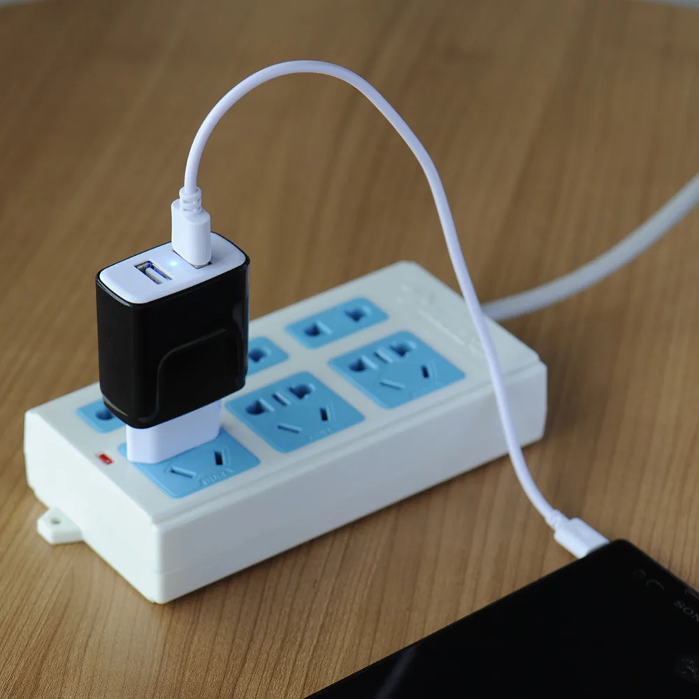 USB зарядное устройство для путешествий с двумя usb разъемами 2.4A штепсельная вилка
