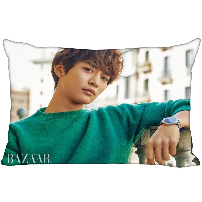 Популярная Корейская атласная наволочка Choi SHINee Minho под заказ 35x45 см (одна сторона)