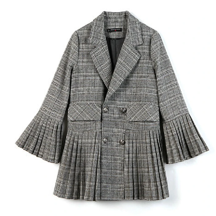 

Korean retro check small suit female 2020 spring girl style slim pleated bell sleeve small jacket