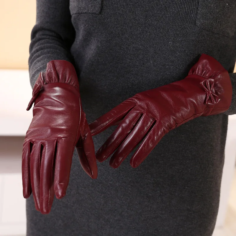 

2018 New Leather Gloves Women's Flounced Bow Fur Purple Goatskin