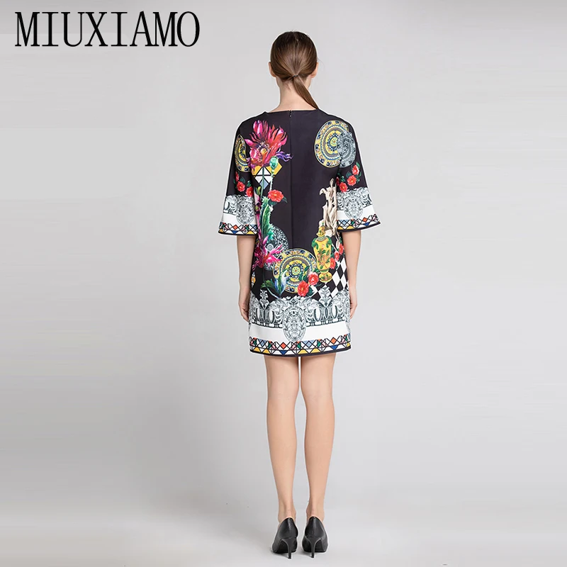 

MIUXIMAO High Quality 2019 Summer Dress Newest Europe Fashion O-Neck Half Pockets Floral Print Knee-Length Casual Dress Women