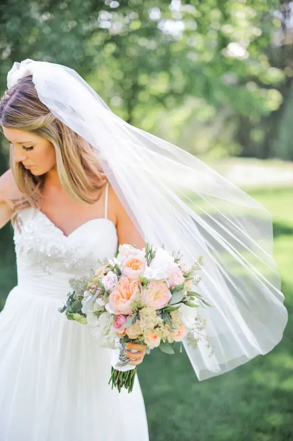 2016 Elegant White Ivory 1T Soft tulle Bridal Veils Elbow Wedding Veil with Comb | Свадьбы и торжества