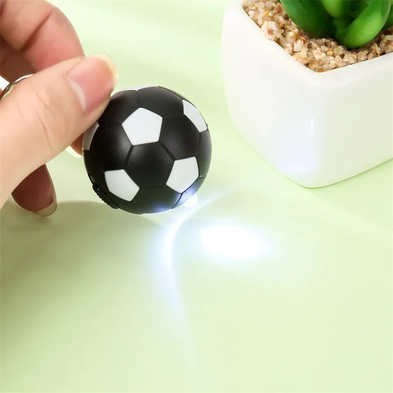 1pc Party Favors and Gifts LED Lights Football Soccer Traffic Light Keychain Key Ring Personalized Gift Souvenir|Сувениры для