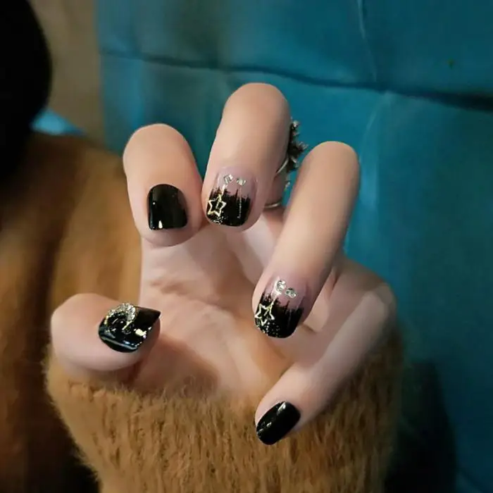 24* классические градиентные черные звезды накладные ногти модные Блестящие Блестки панк полное покрытие короткий круглый пресс на ногти с клеем