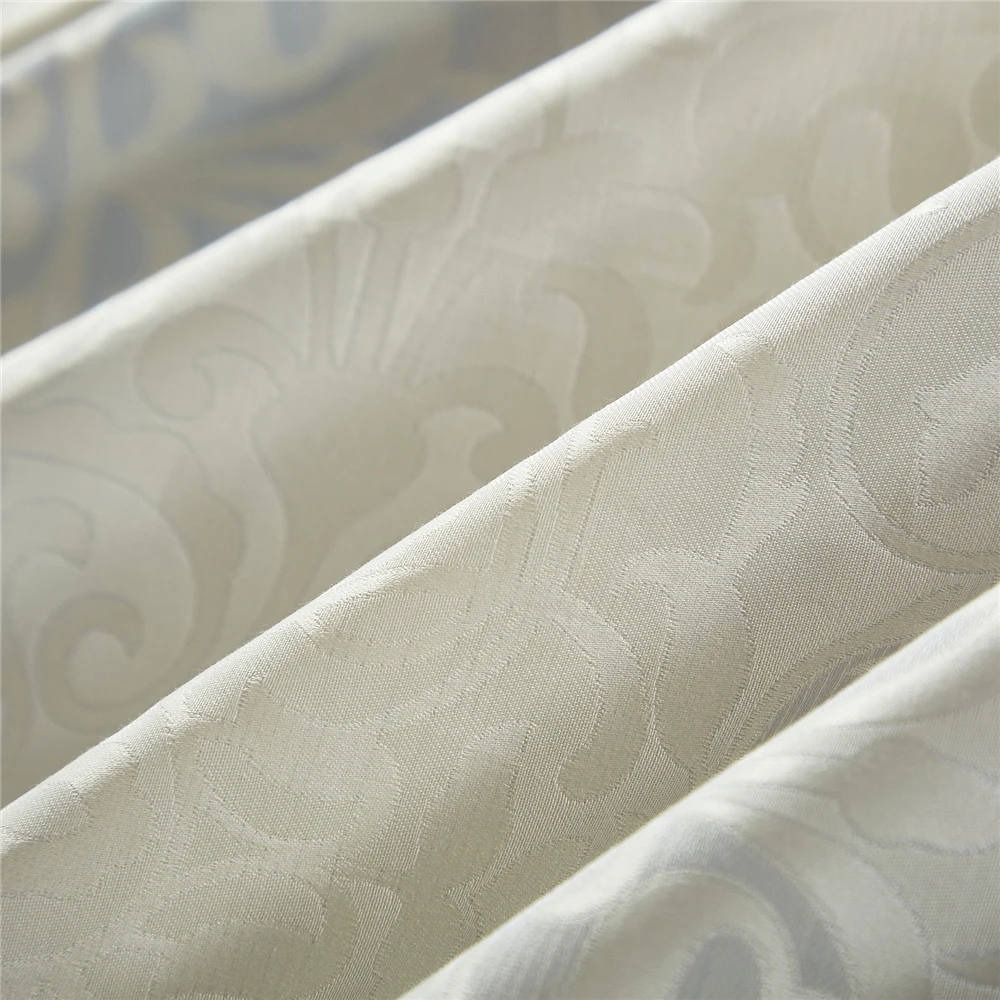 Набор постельного белья Egyptian Cotton Yarn Dyed Jacquard White Baroque Design 4Pcs - простынь, наволочки, пододеяльник - размеры Queen King, плотность 650TC.
