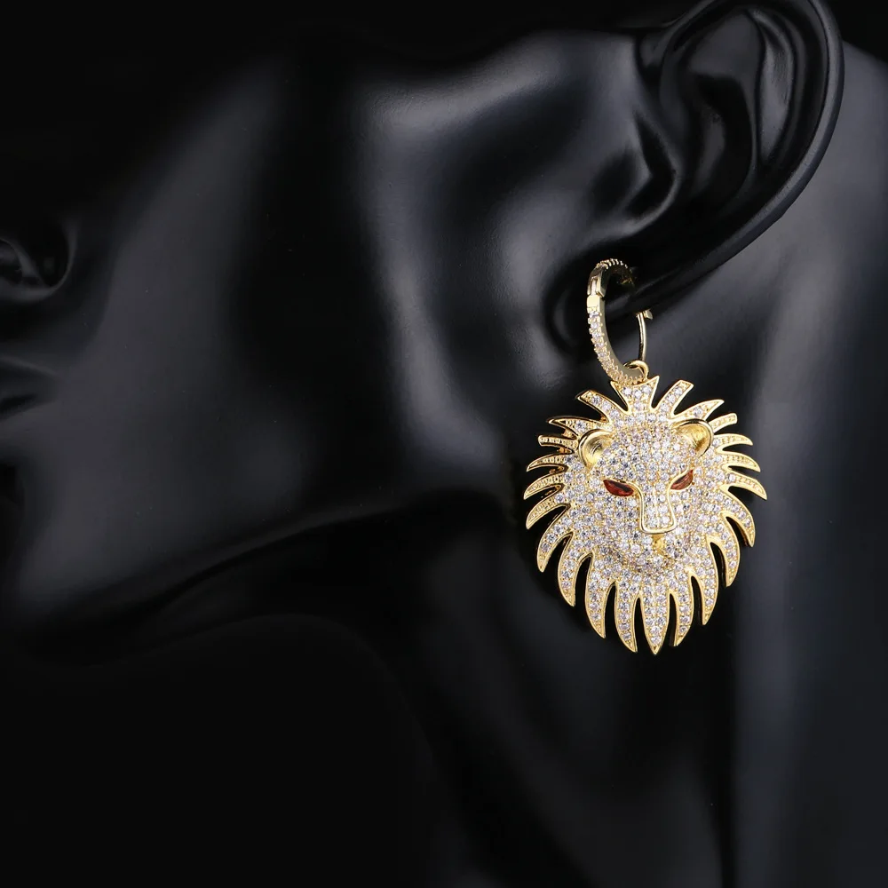 Серьги в стиле панк ассиметричные серьги золотого цвета с цирконием виде льва ZK40