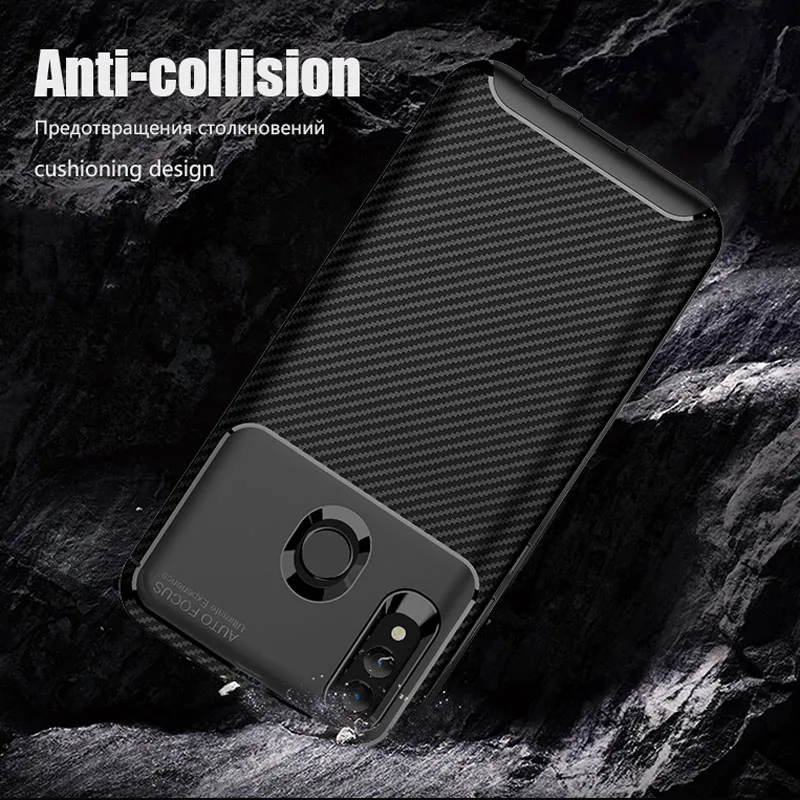 Чехол для телефона Huawei P Smart 2019 из углеродного волокна с мягким силиконом TPU, защищающий от ударов, с матовым покрытием.