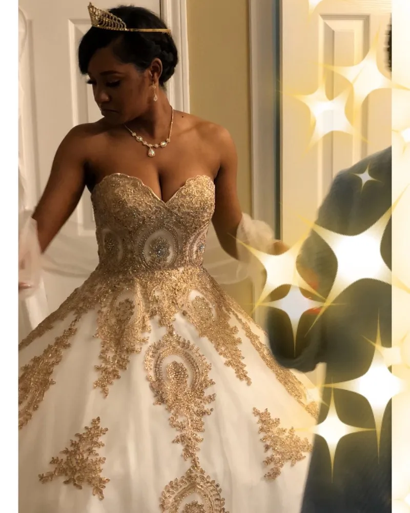 Бальное платье с белой золотистой аппликацией платья для Quinceanera милый корсет