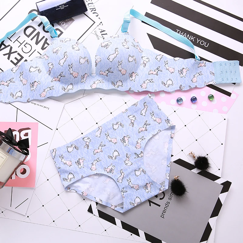 Комплект нижнего белья для молодых девушек бесшовный бюстгальтер с маленькой