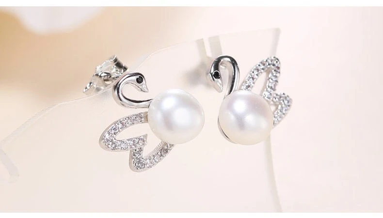 Серьги-гвоздики DAIMI Silver Swan 6-7 мм белые серьги розовый пресноводный жемчуг