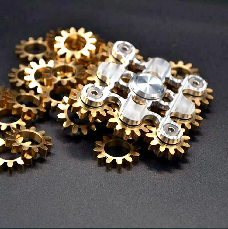 Три Спиннер игрушка вертушка креативный металлический EDC ручная Вертушка для