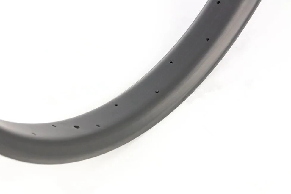 

crazy selling 2015 New technology Carbon 26er clincher rim 65mm width 25mm depth tubeless compatible for Fat Bikes xc rider