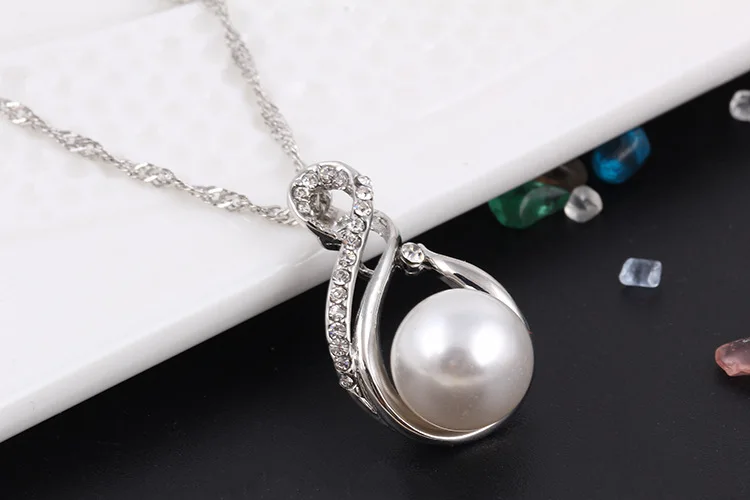 Женский ювелирный комплект из колье и серёг с искусственным жемчугом|pearl bridal jewelry