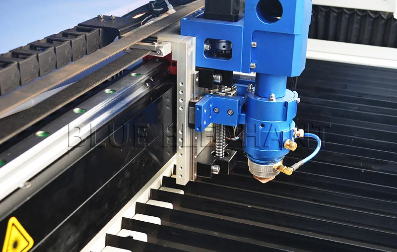 Профессиональный Производитель! Станок для лазерной резки углеродистой стали