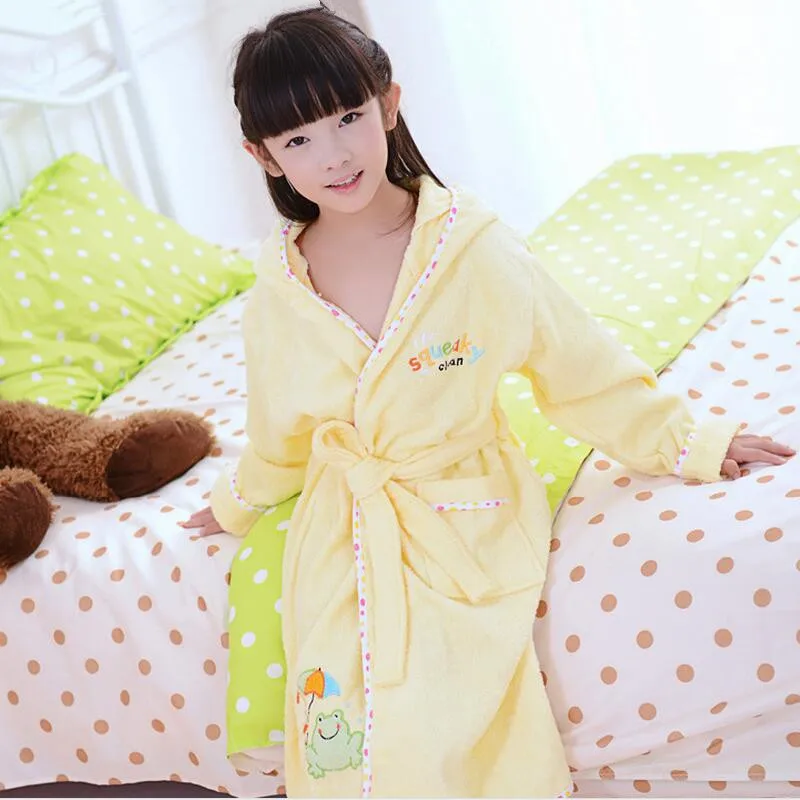 Банный халат для мальчиков детское пончо с капюшоном розовый банный девочек