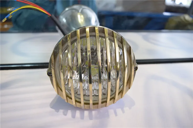 

Фара для мотоцикла Harley LED Cafe Bullet настраиваемая лампа 5,2 ''круглая волнистая решетка налобный фонарь подходит для всех поплавок Choppers Touring