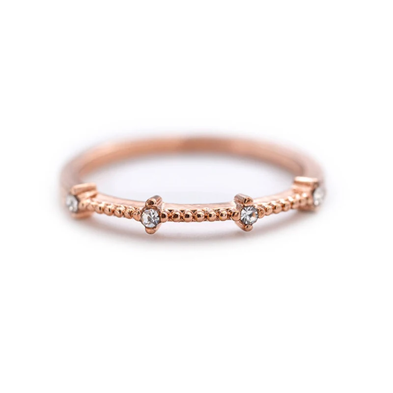 Женское кольцо с цирконом маленькое металлическое серебряного и золотого цвета