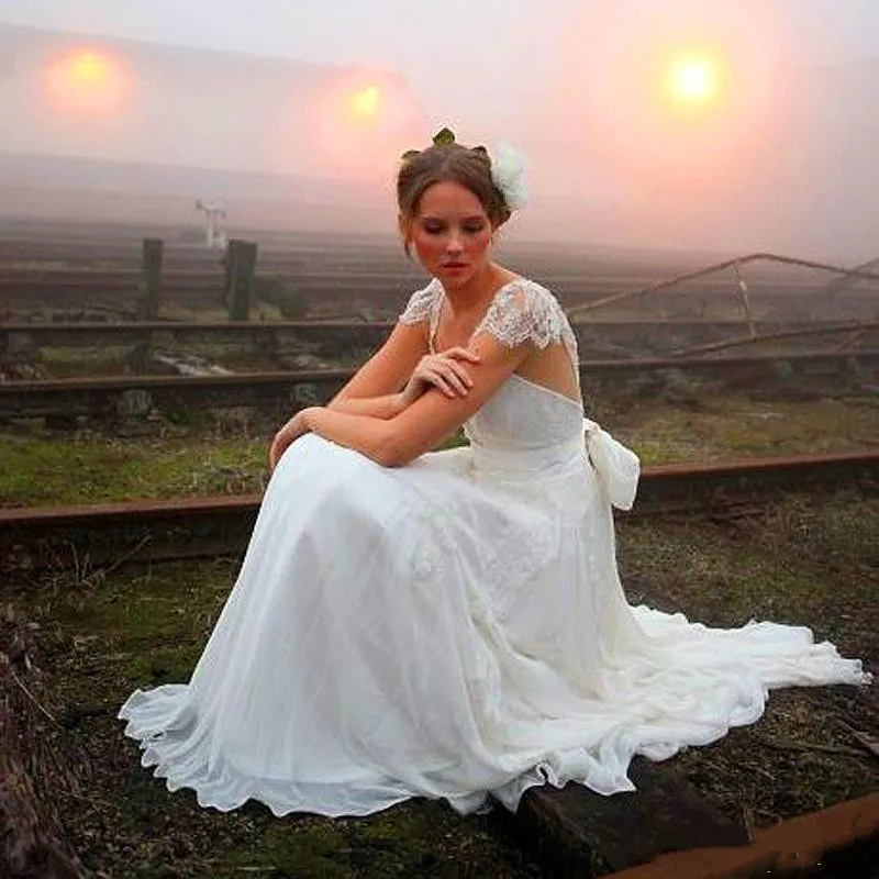 Новое Прибытие line Свадебные Платья Турция Cap Рукавом Империя Аппликации Кружева