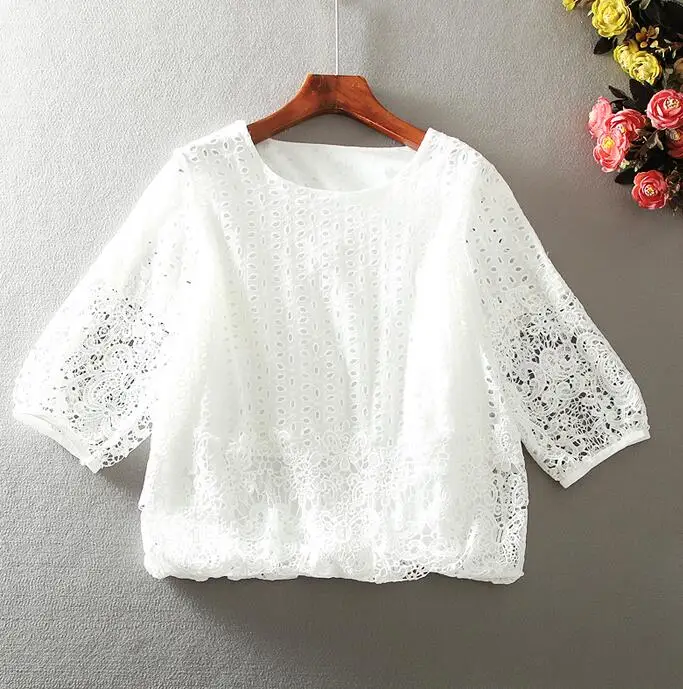 Women's spring autumn half sleeve vintage hollow out cotton shirt female casual loose chic lace shirt blouse tb103