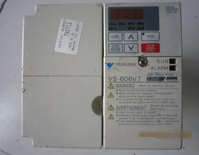 

Inverter CIMR-V7CCB2P2 2.2KW 220V , Used one , 90% appearance new , 3 months warranty , fastly shipping