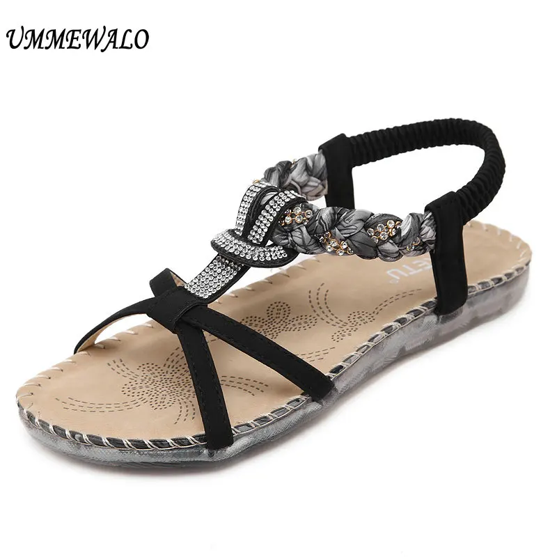 

UMMEWALO Sandals Women Thong Flat Strappy Sandals Designer Flowers Rhinestone Gladiator Sandal Summer Shoes Zapatos Mujer