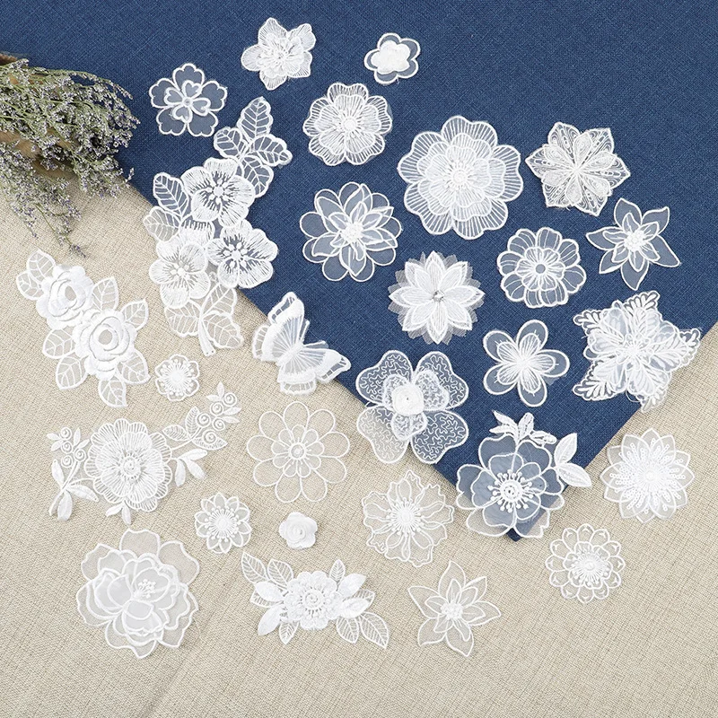 

(5 )White Lace Flower Embroidery Patches for Clothing
