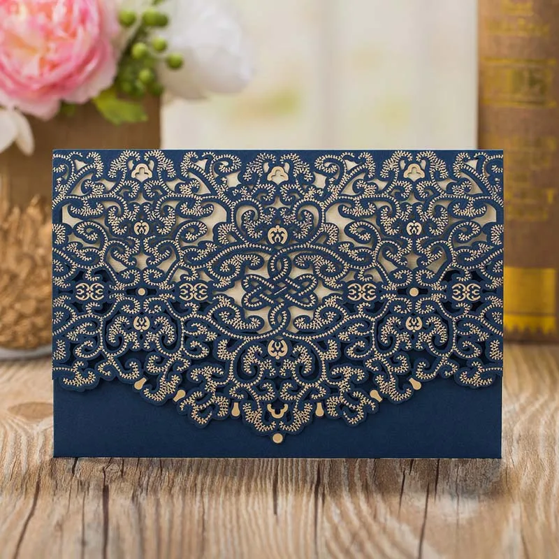 Navy blue 20 шт./лот) Лазерная резка Темно-синие Свадебное приглашение золото вытесненный цветок Винтаж Приглашения с конвертом C067 - Цвет: Navy blue