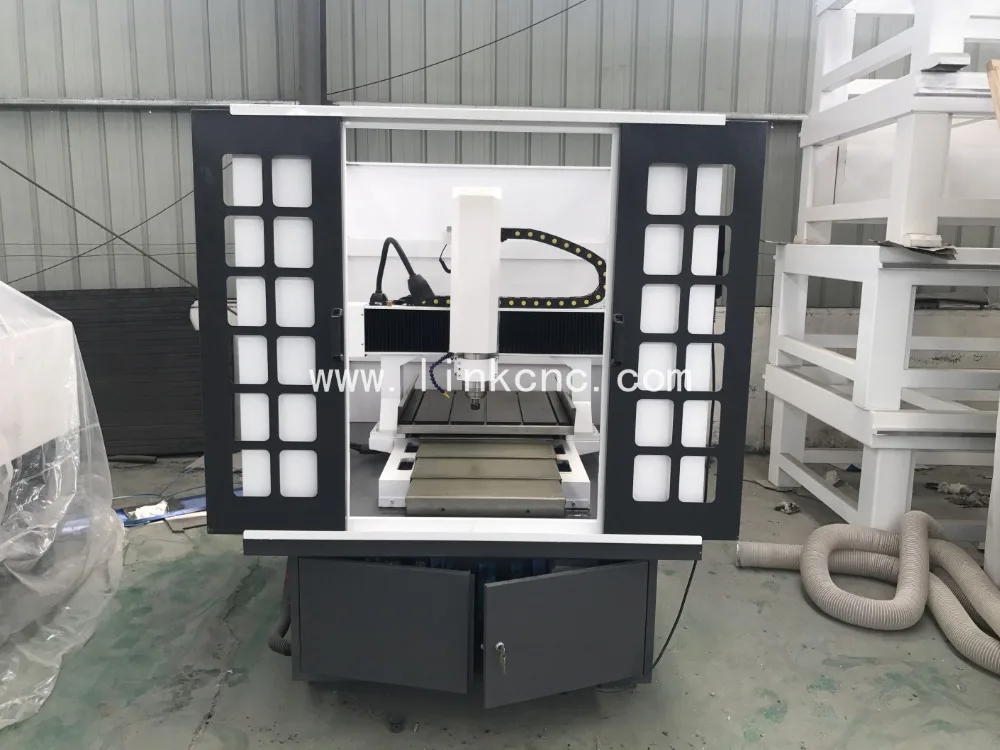 Большие возможности деревообработочный cnc фрезерный станок LXM6060 M2 для