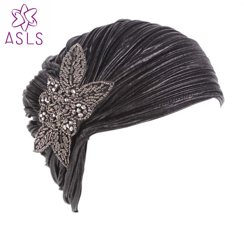 

2018 Fashion Luxury Metallic Shinny Ruffle Turban Head Wrap Women Marriage Cap with beaded flower Soft Indian Cap Turbante Hat