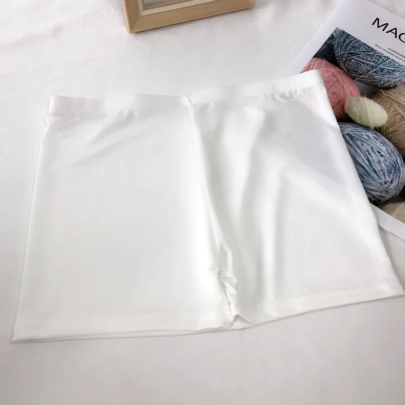 Женские мягкие бесшовные шорты летние из вискозы Дышащие Короткие удобные