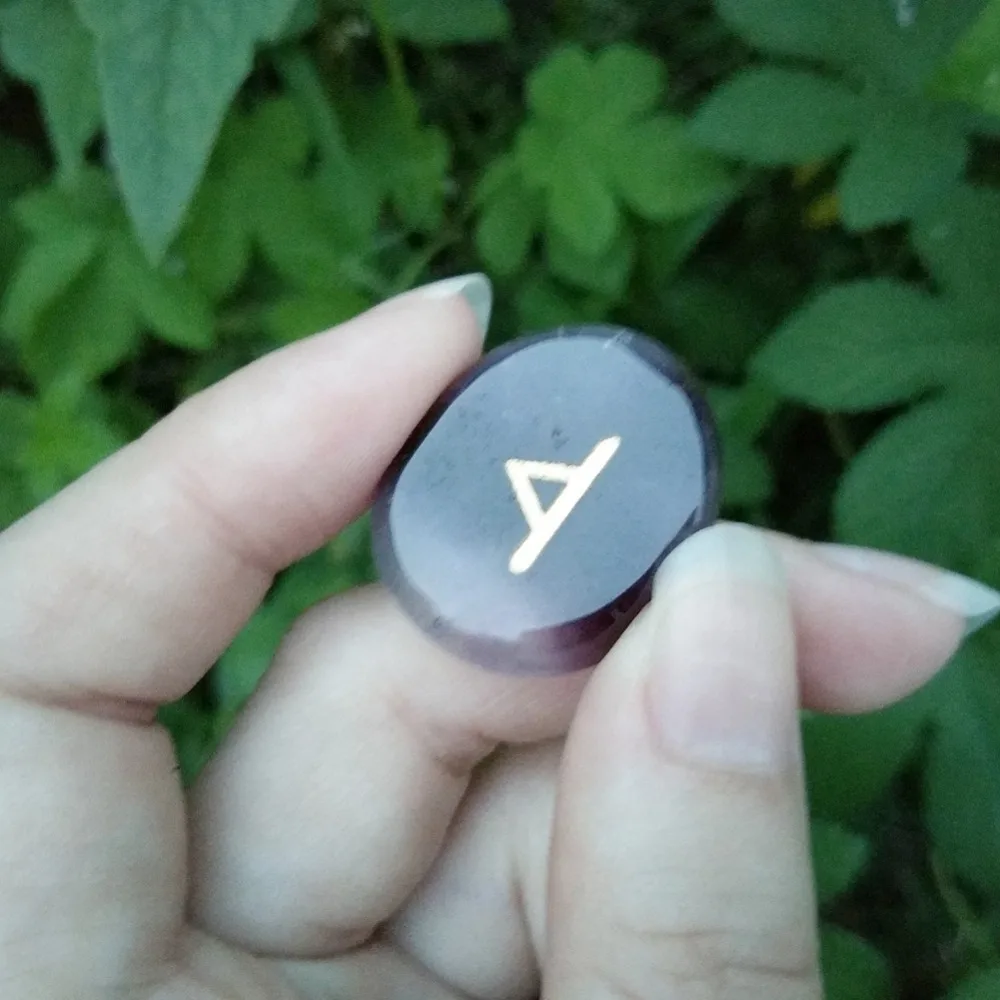25 шт. натуральный аметист рун камни набор выгравированы надпись Wiccan языческие амулеты нордическая Руна и бесплатный мешочек торговля