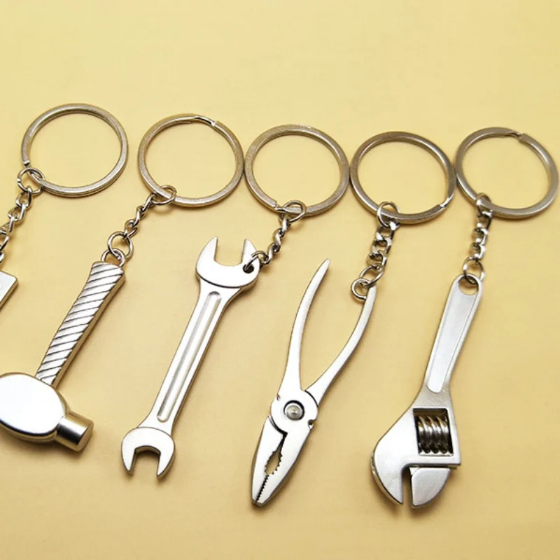 

Mini Workshop Tools Holder Car Accessories Simulation Keyfob Tools Car Wrench Keychain Spanner Keyring Lovely Gift