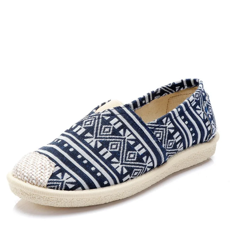 

Women Flat Shallow Loafers Canvas Shoes Fabric Female Casual Shoes Comfortable Breathable Ladies Mother Sewing Moccasins 2019