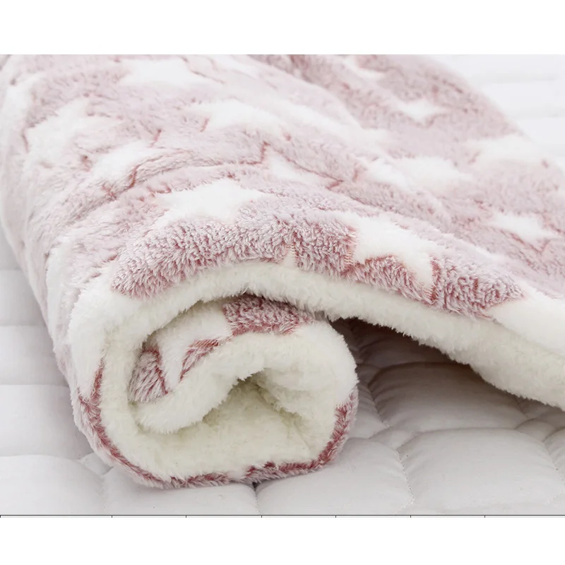 white HEYPET одеяло для домашних животных кровать для собак коврик для кошек мягкий коралловый флис зимние плотные теплые спальные кровати для маленьких средних собак кошек товары для домашних животных - Цвет: white