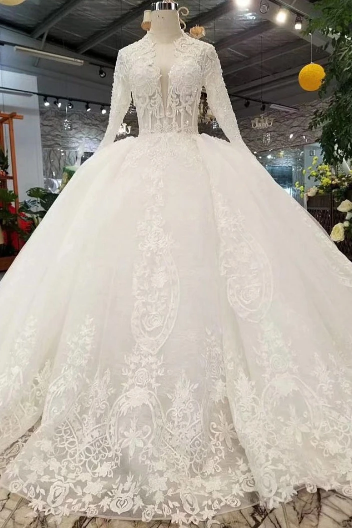 Женское платье SSYFashion белое кружевное с длинным рукавом и шлейфом большие размеры