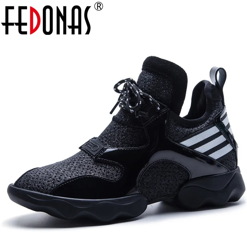 Женские кроссовки на плоской платформе FEDONAS спортивные из натуральной кожи с