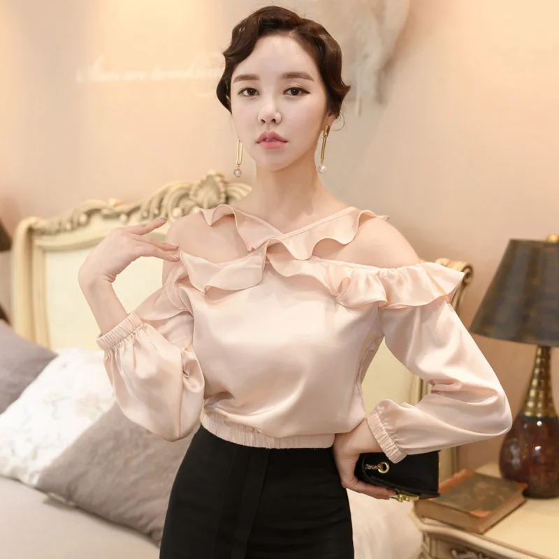 Женский комплект из 2 предметов короткий топ с лямкой на шее и черная юбка