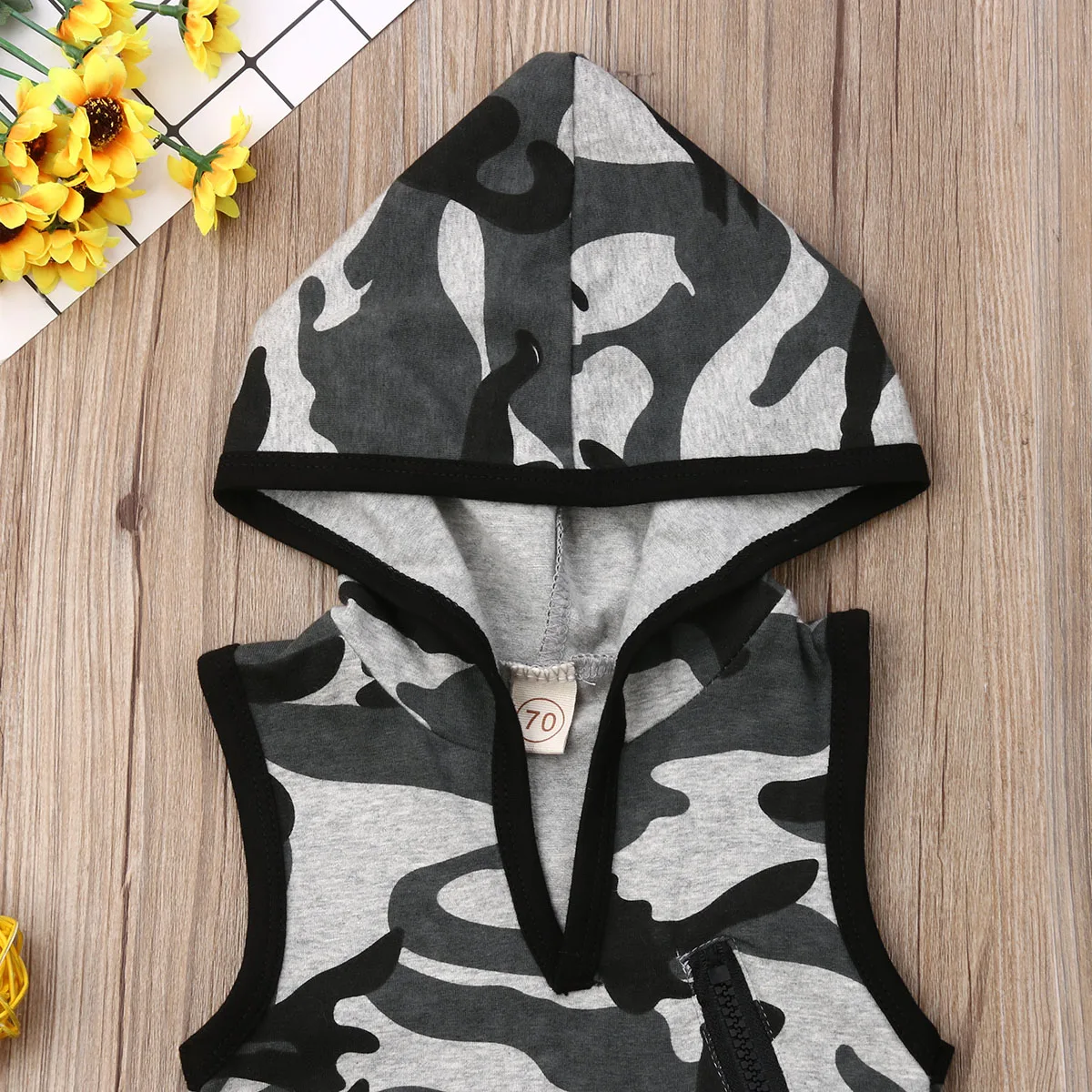 2019 Baby Summer Clothing Newborn Toddler Boy Fashion Hooded Rompers Camouflage Print Sleeveless Zip Jumpsuits 0-24M |